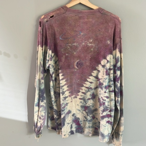 Vintage Solar System Distressed Fruit of the Loom Purple Tie-Dye Shirt - Picture 7 of 10